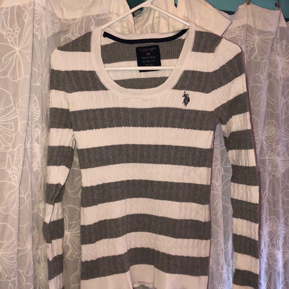 U.S. Polo Assn. sweater *NEVER WORN*